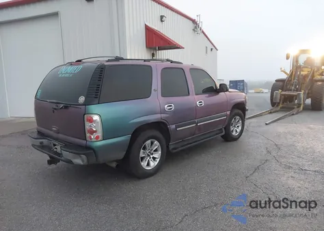 2003 Chevrolet Tahoe Z71 z USA, uszkodzony, nr VIN 1GNEK13Z53R152489